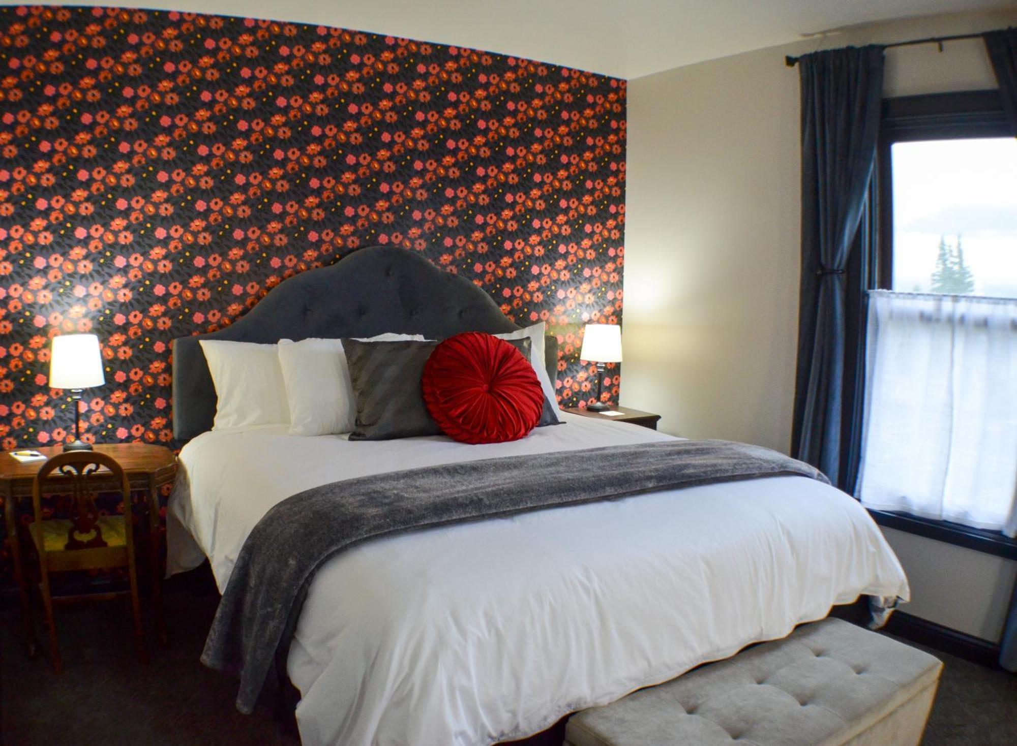 Hotel Stevenson Екстериор снимка