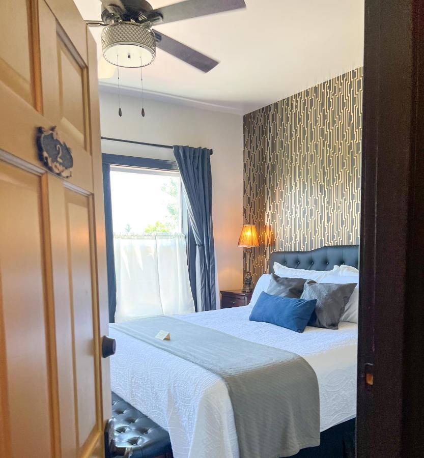 Hotel Stevenson Екстериор снимка